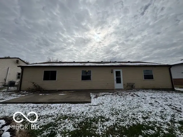 6820 Troon Way, Indianapolis, IN 46237 - Image #2