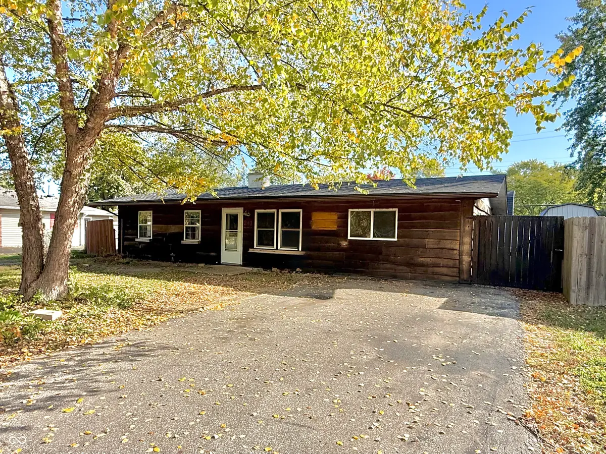 241 Mooreland Drive, Whiteland, IN 46184 - Image #1