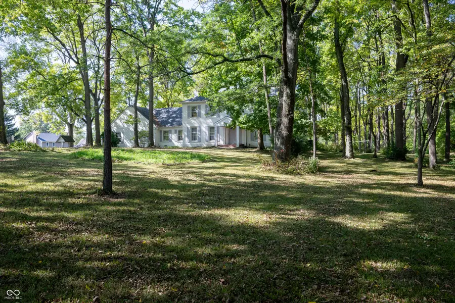 8404 Oaklandon Road, Indianapolis, IN 46236 - Image #2