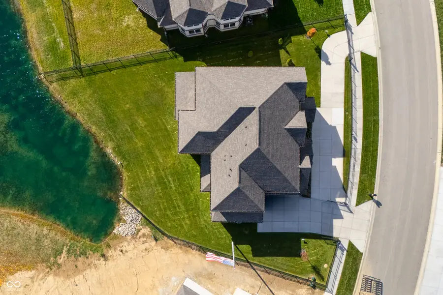 4301 Stone Lake Drive, Zionsville, IN 46077 - Image #3