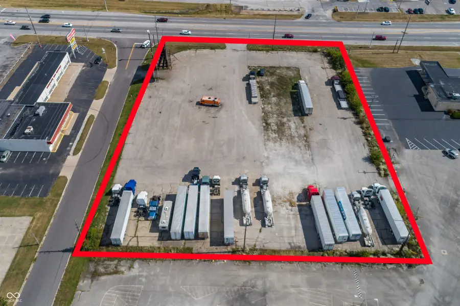 1919 S Scatterfield Road, Anderson, IN 46013 - #2