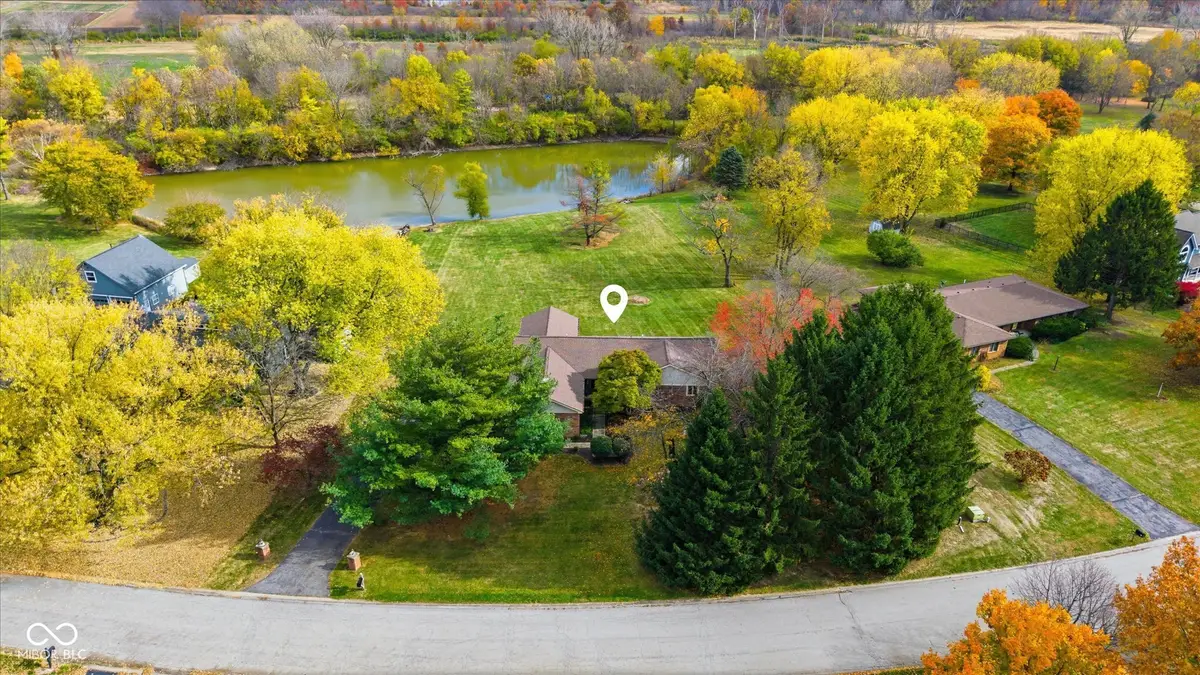 222 Bays Drive, Noblesville, IN 46062 - Image #1