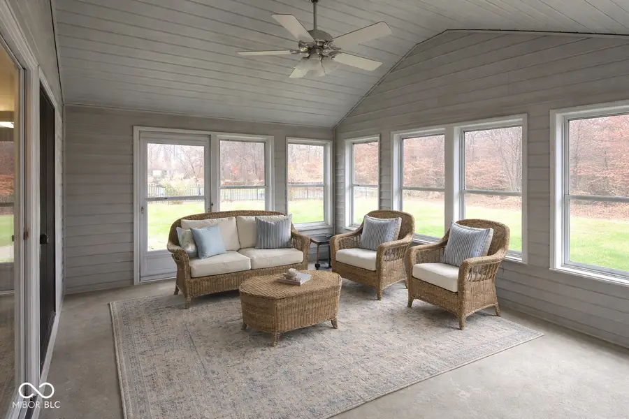 6062 Acorn Drive, Columbus, IN 47201 - Image #2