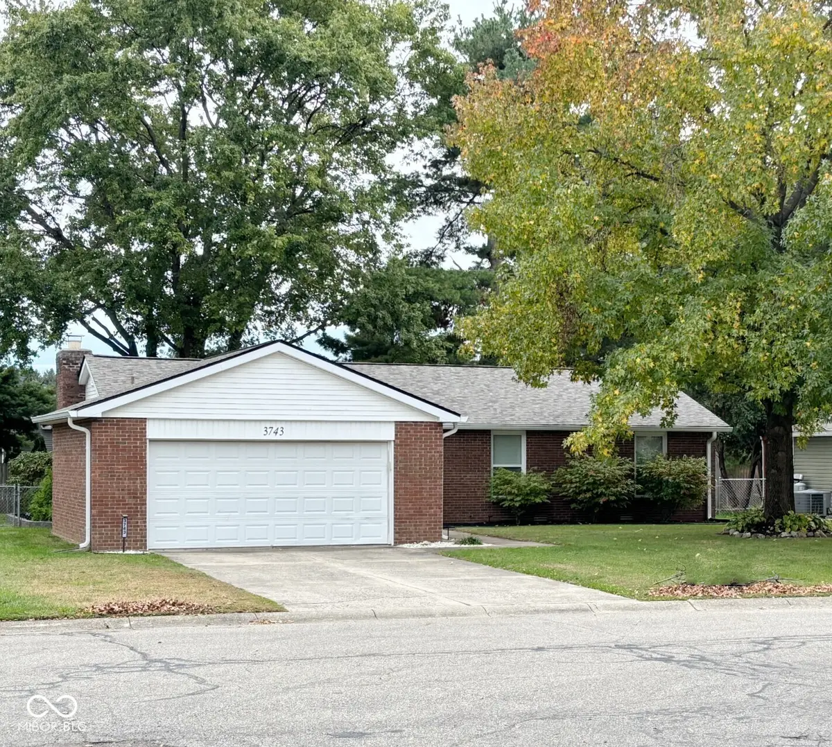 3743 Ironwood Drive, Columbus, IN 47203 - Image #1