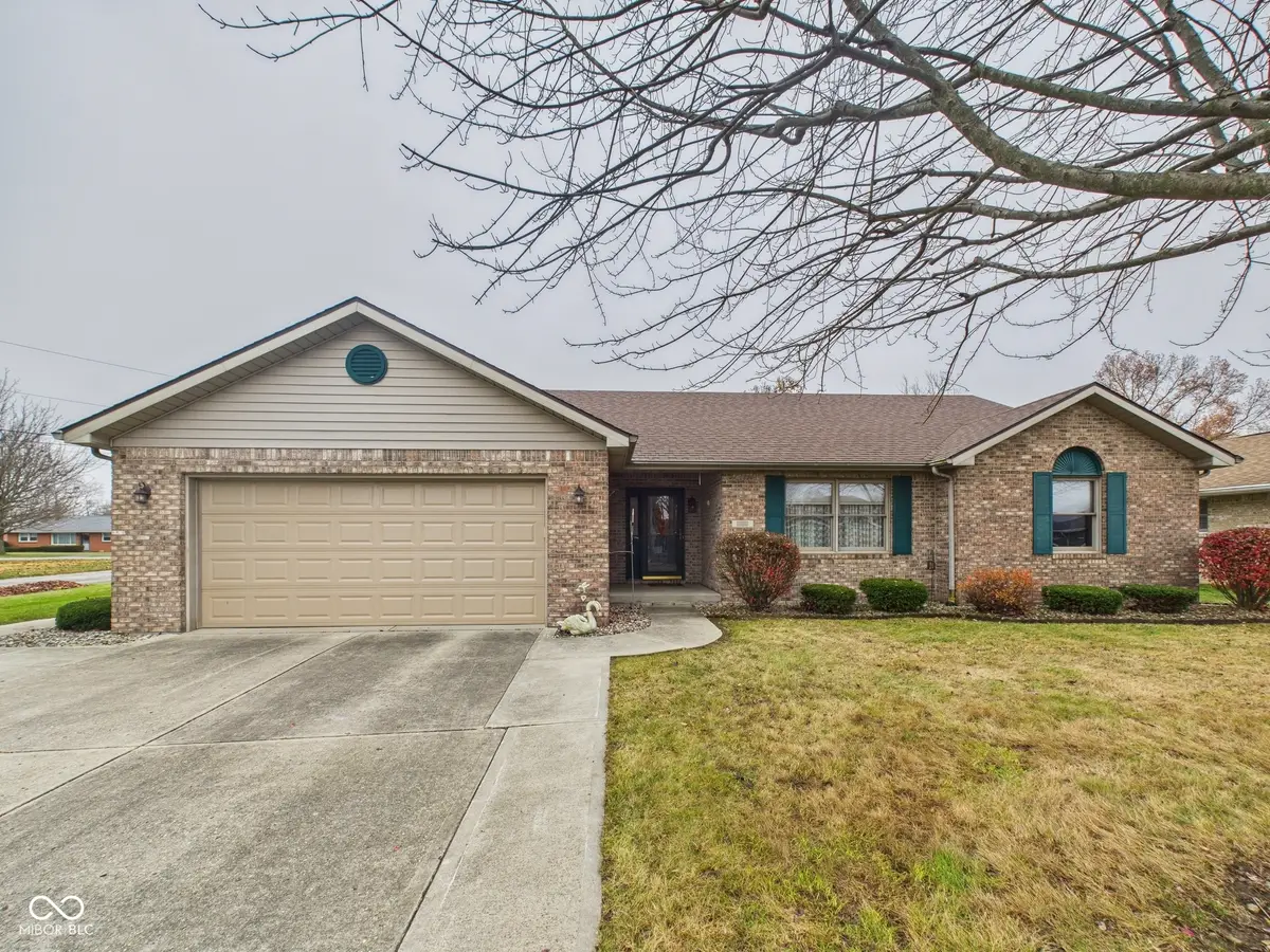 211 Orchard Lane, Alexandria, IN 46001 - Image #1