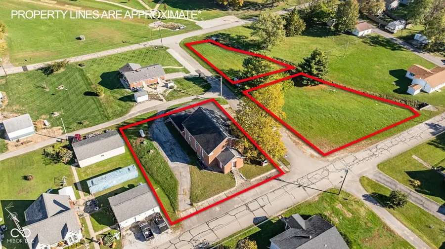 8402 E County Rd 200 S, New Point, IN 47263 - #2