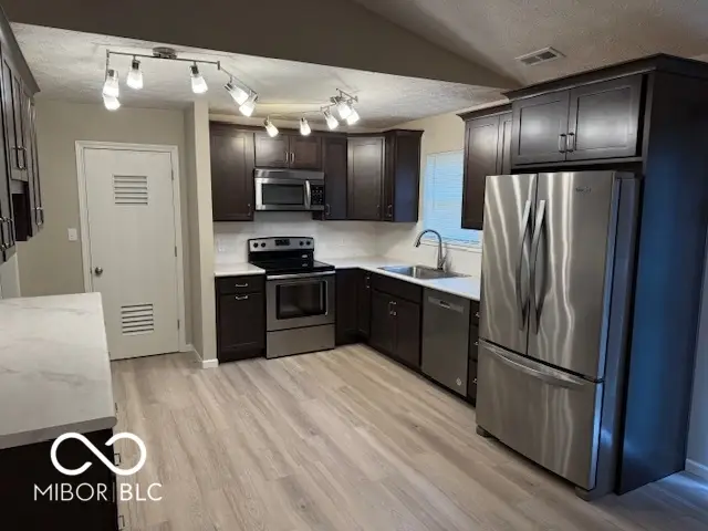 23 Hickory Lane S, Crawfordsville, IN 47933 - Image #2