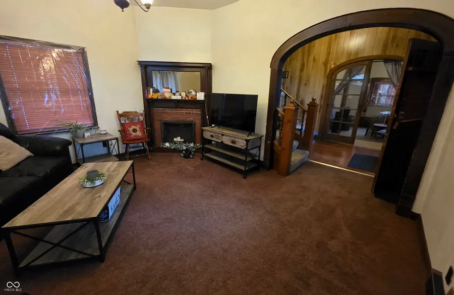 306 E Monroe Street, Alexandria, IN 46001 - Image #3