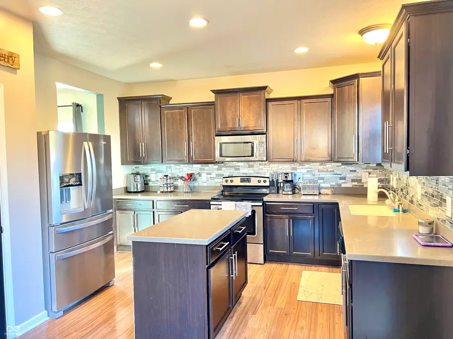 5778 W Commonview Drive, McCordsville, IN 46055 - Image #2