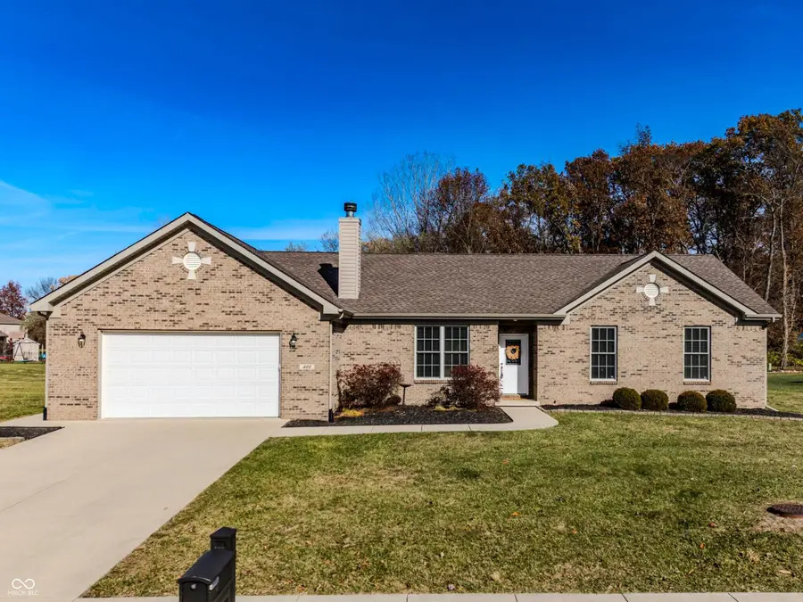 422 S Bridgewater Lane, Muncie, IN 47304 - Image #2
