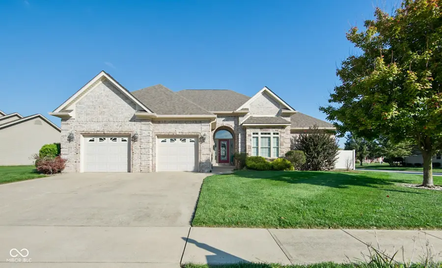 2812 Sunflower Court, Columbus, IN 47201 - Image #2