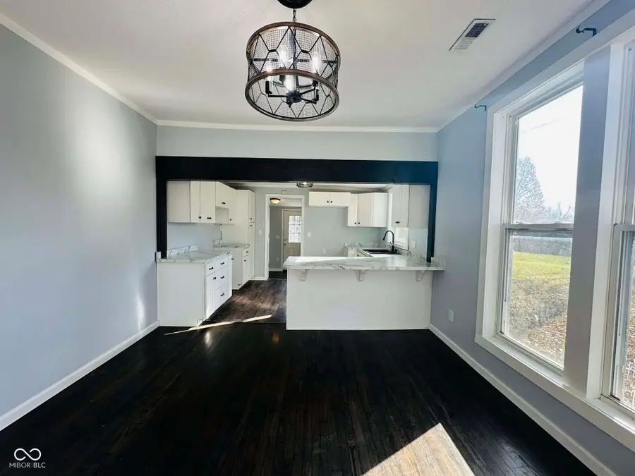 255 Church Street, Austin, IN 47102 - Image #2