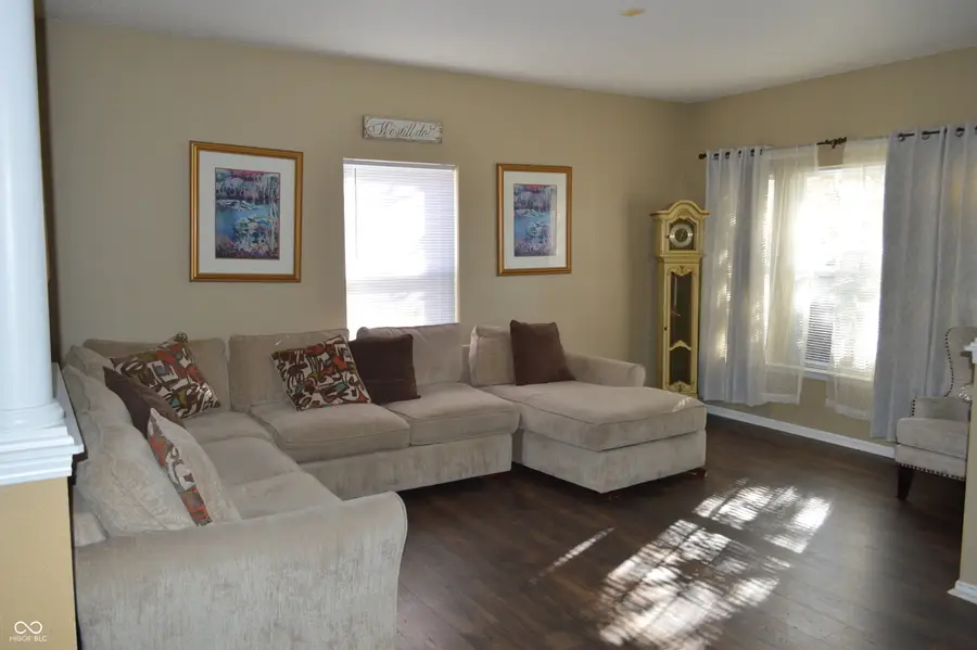 5957 N Attleburg Drive, McCordsville, IN 46055 - Image #3