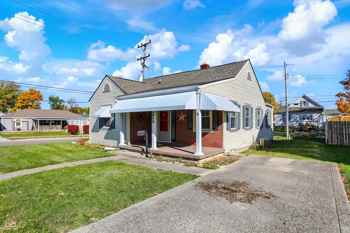 224 Reddingdale Drive, New Castle, IN 47362 - Image #1