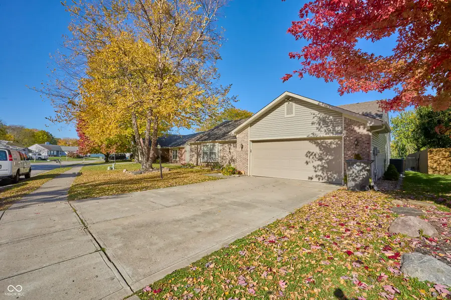 8456 Southern Springs Boulevard, Indianapolis, IN 46237 - Image #3
