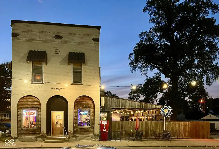 295 Vermillion Street, Newport, IN 47966 - Image #2