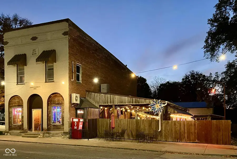 295 Vermillion Street, Newport, IN 47966 - Image #3