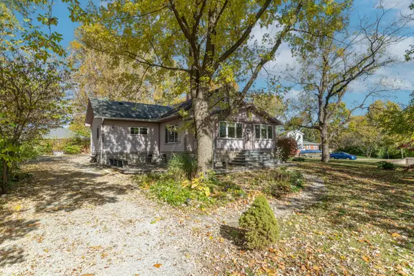 3136 E Edgewood Avenue, Indianapolis, IN 46227