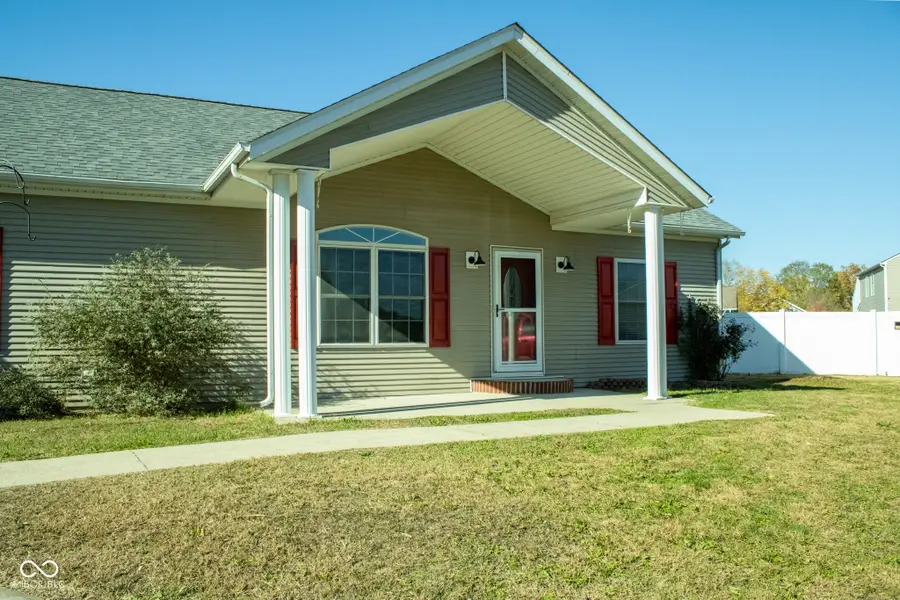 1756 Pinion Court, Columbus, IN 47201 - Image #2