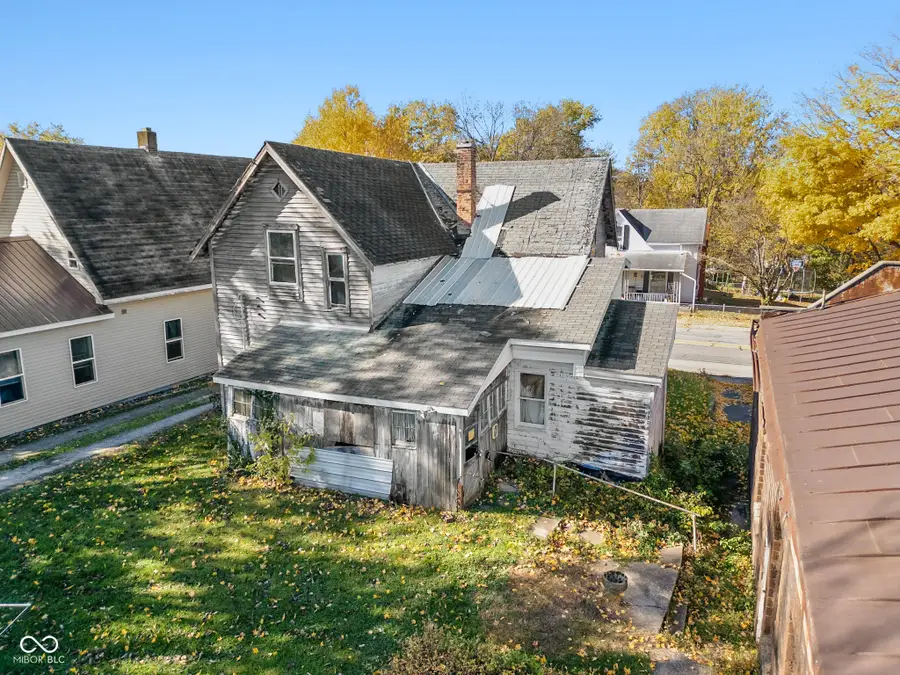 827 Main Street, Hope, IN 47246 - Image #3