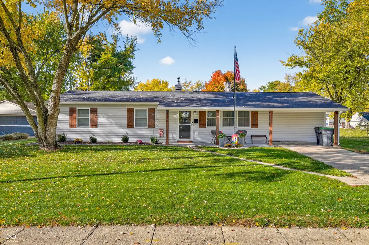 840 Sweetbriar Avenue, Whiteland, IN 46184 - Image #1