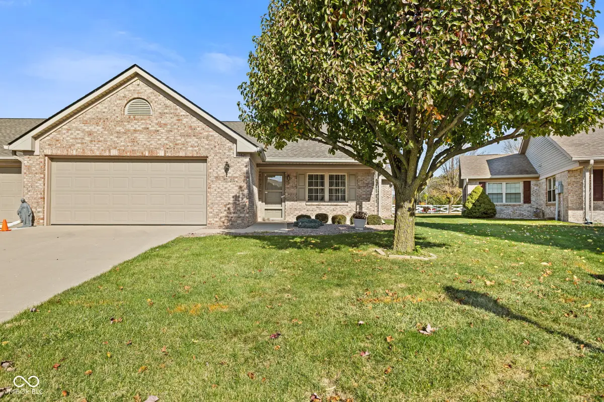 1621 Vidalia Court, Greenwood, IN 46143 - Image #1