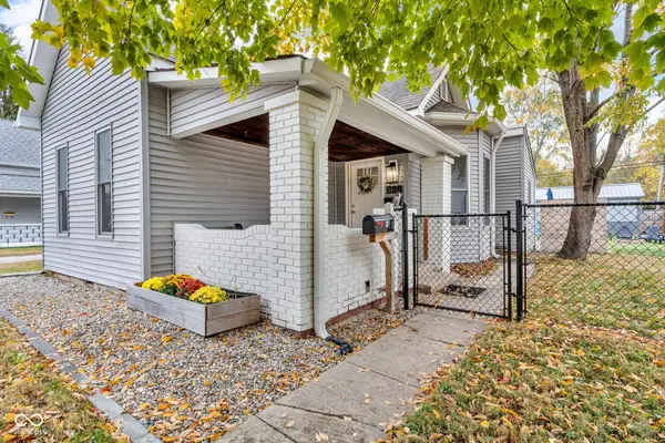 311 N Center Street, Plainfield, IN 46168