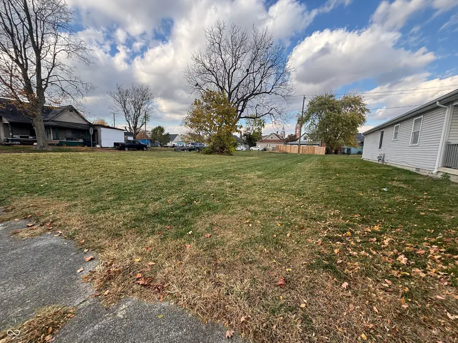 1324 S C Street, Elwood, IN 46036 - Image #2