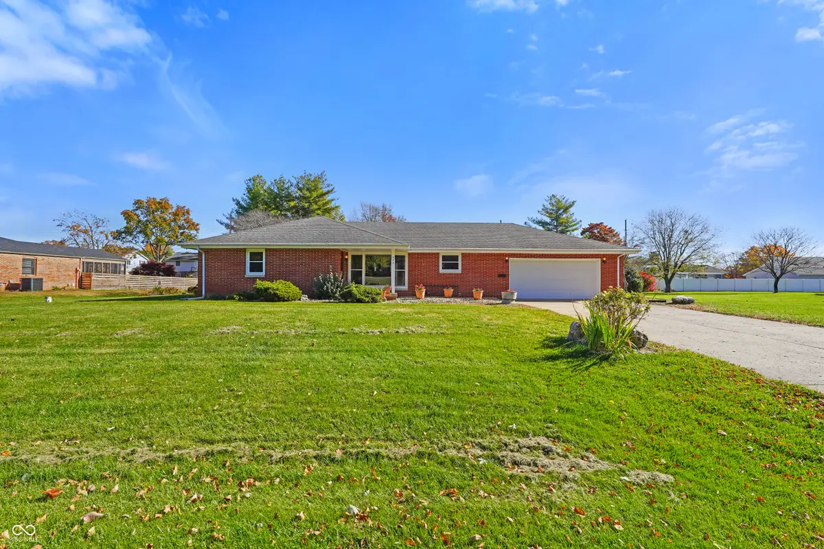 492 Manor Drive, Seymour, IN 47274 - Image #1