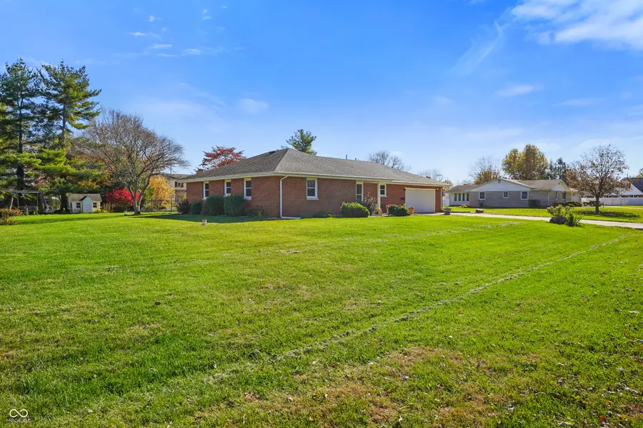 492 Manor Drive, Seymour, IN 47274 - Image #3