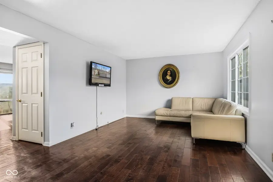 155 Aspen Way, Carmel, IN 46032 - Image #3