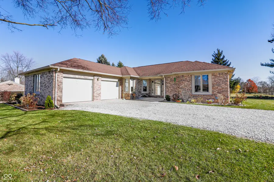 1951 N Valley Lane, Greenfield, IN 46140 - Image #2