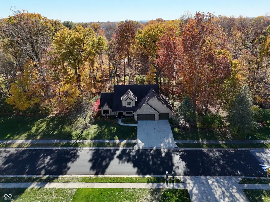 6229 Catalpa Drive, Avon, IN 46123 - Image #2