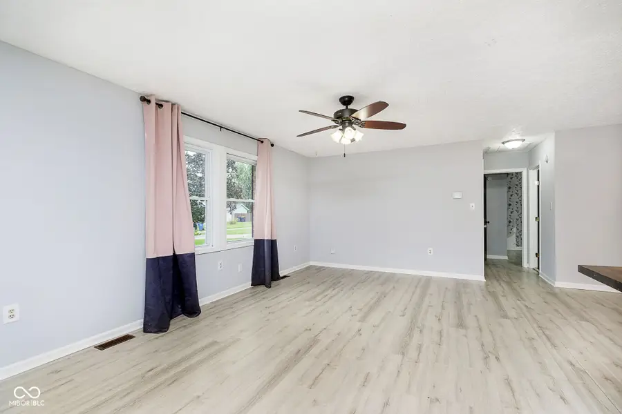 249 Lori Ann Drive, Whiteland, IN 46184 - Image #3