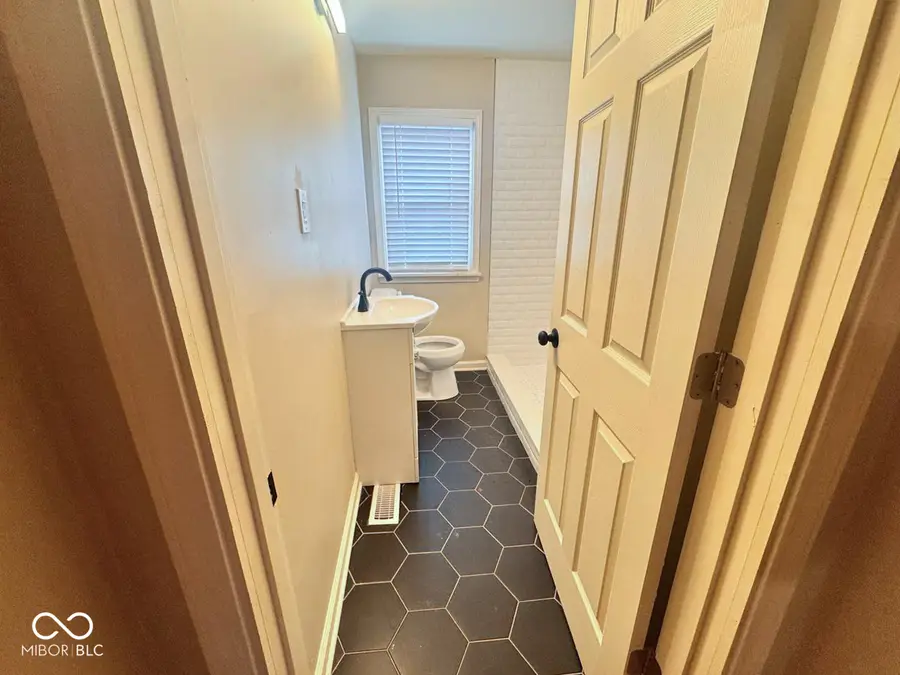 3220 Medford Avenue, Indianapolis, IN 46222 - Image #3