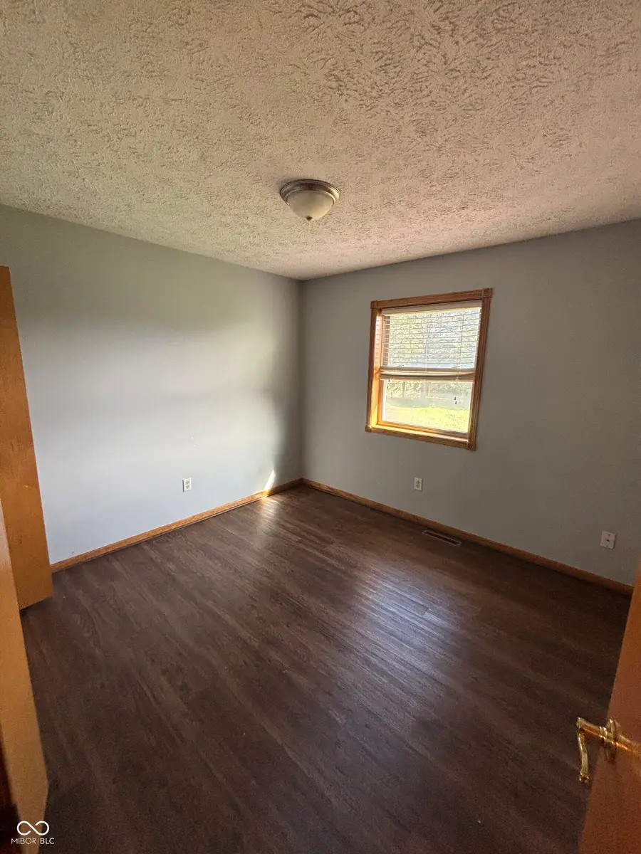 7951 Murrelet Street, Hobart, IN 46342 - Image #3