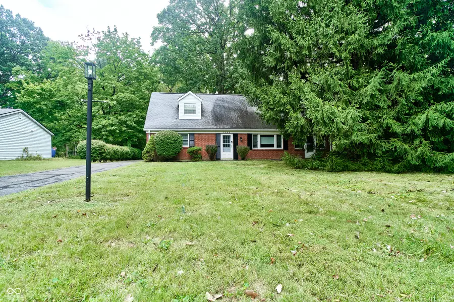 7353 Grandview Drive, Indianapolis, IN 46260 - Image #2