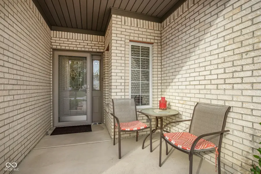 554 Weyworth Place, Greenwood, IN 46142 - Image #3