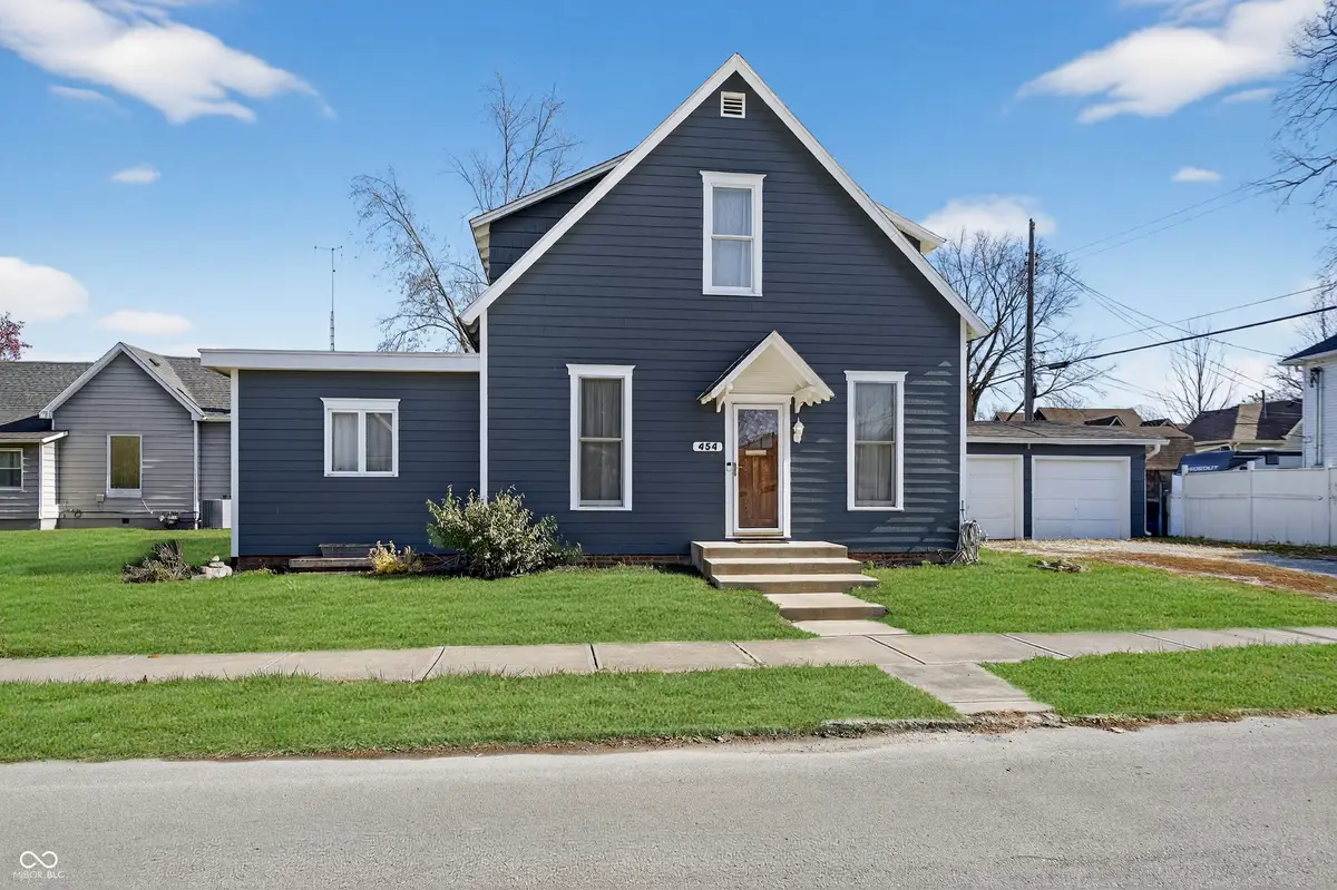454 N 14th Street, Noblesville, IN 46060 - Image #1