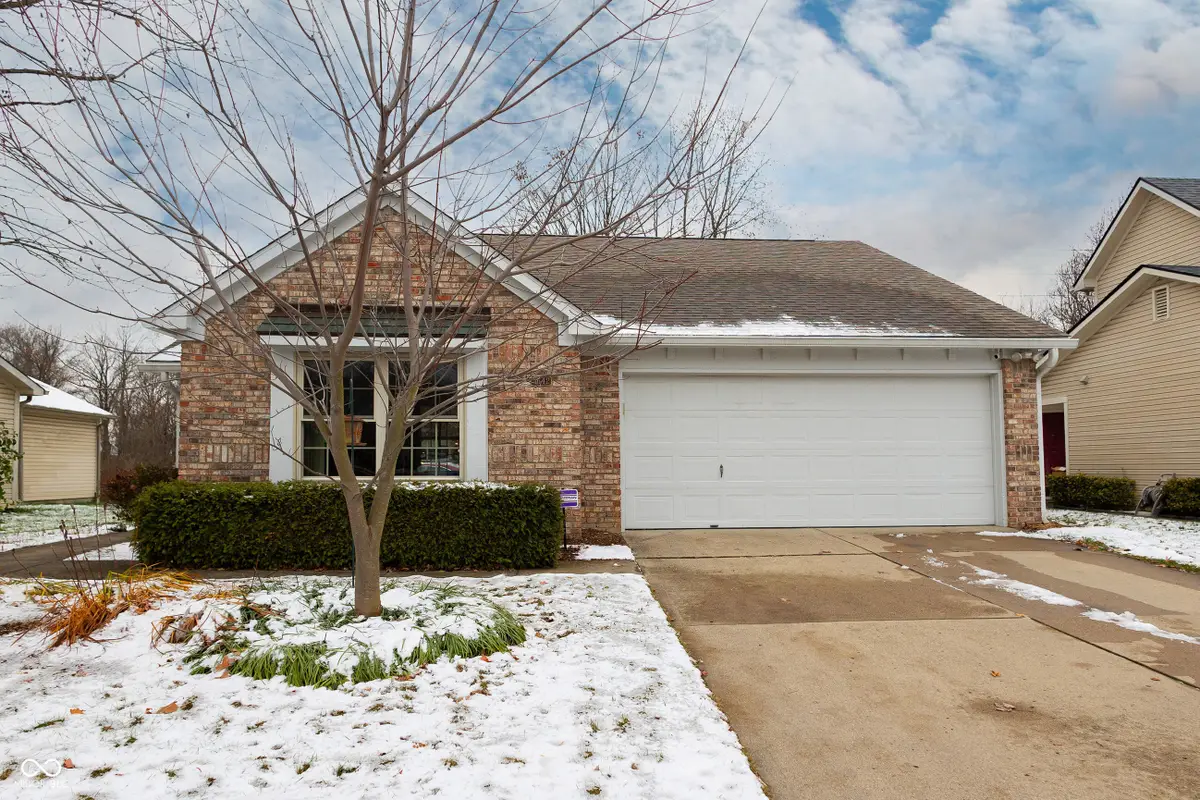 5642 Foxglove Lane, Indianapolis, IN 46254 - Image #1