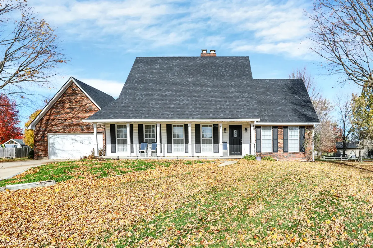8 Marys Court, Whiteland, IN 46184 - Image #1