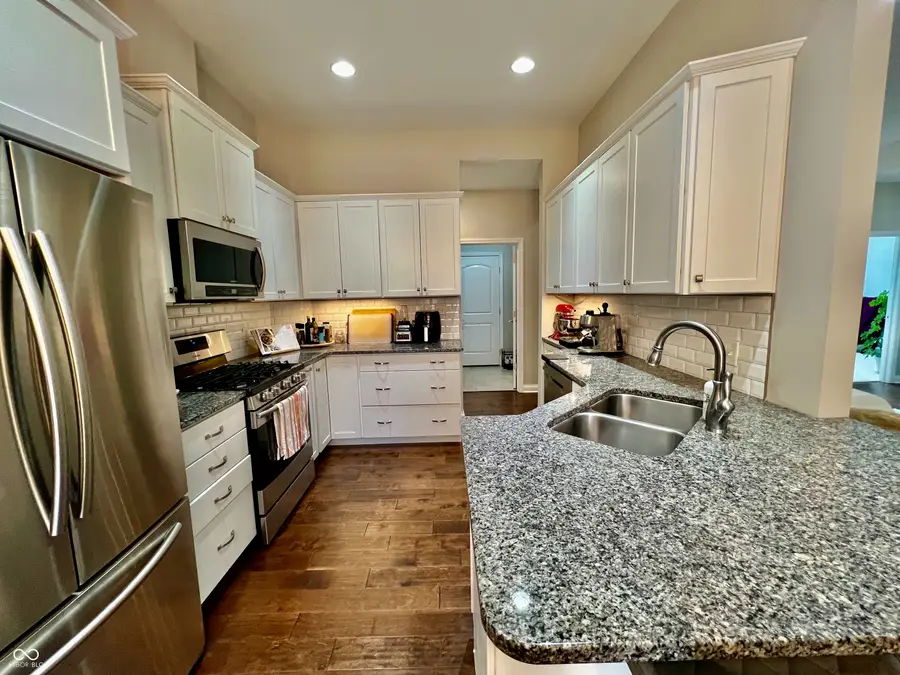 6126 Regency Drive, Columbus, IN 47203 - Image #3