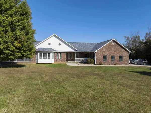550 N Helton Road, Springville, IN 47462