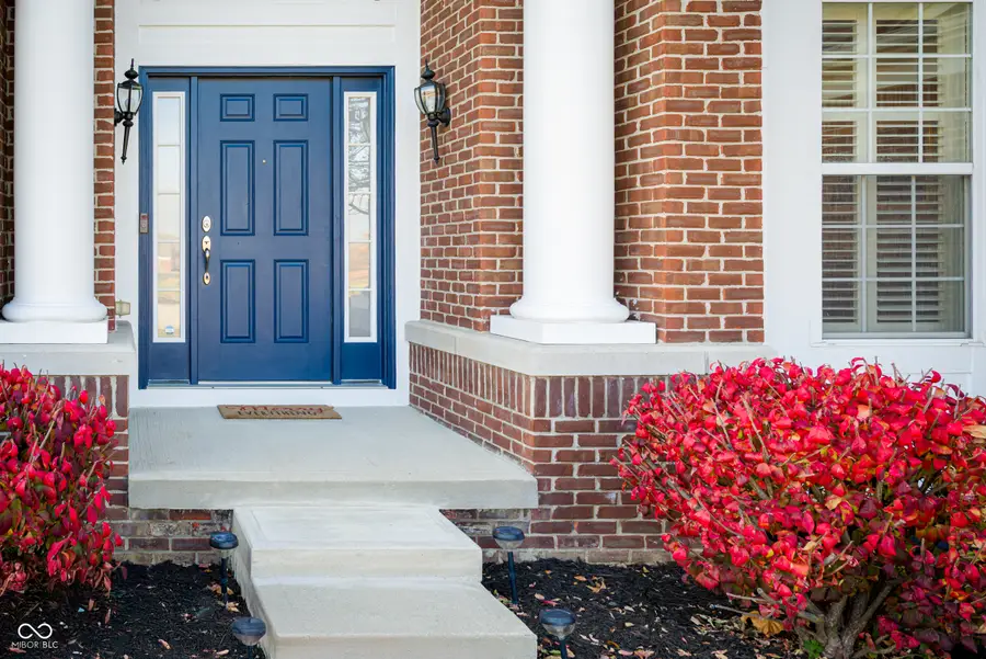 5074 S Cobblestone Drive, Zionsville, IN 46077 - Image #3