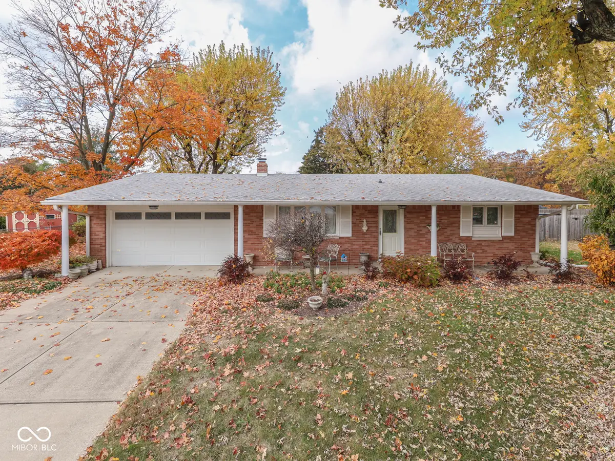 8034 Hi Vu Drive, Indianapolis, IN 46227 - Image #1
