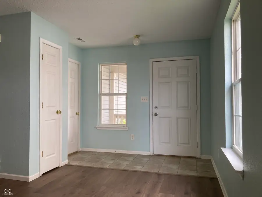 5661 Sweet River Drive, Indianapolis, IN 46221 - Image #3