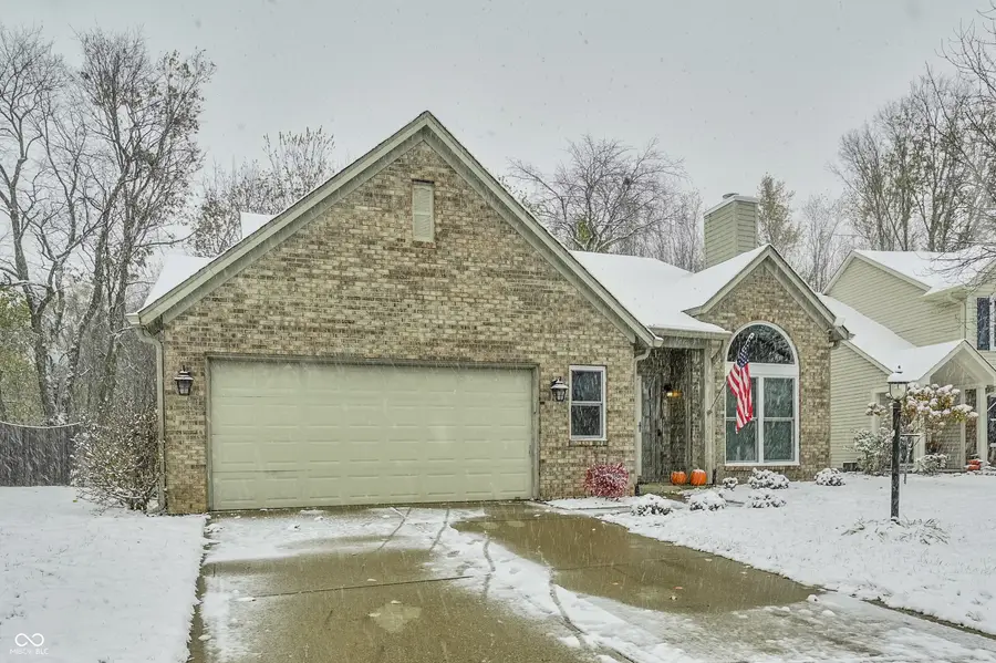 2926 Cross Creek Circle, Westfield, IN 46074 - Image #2