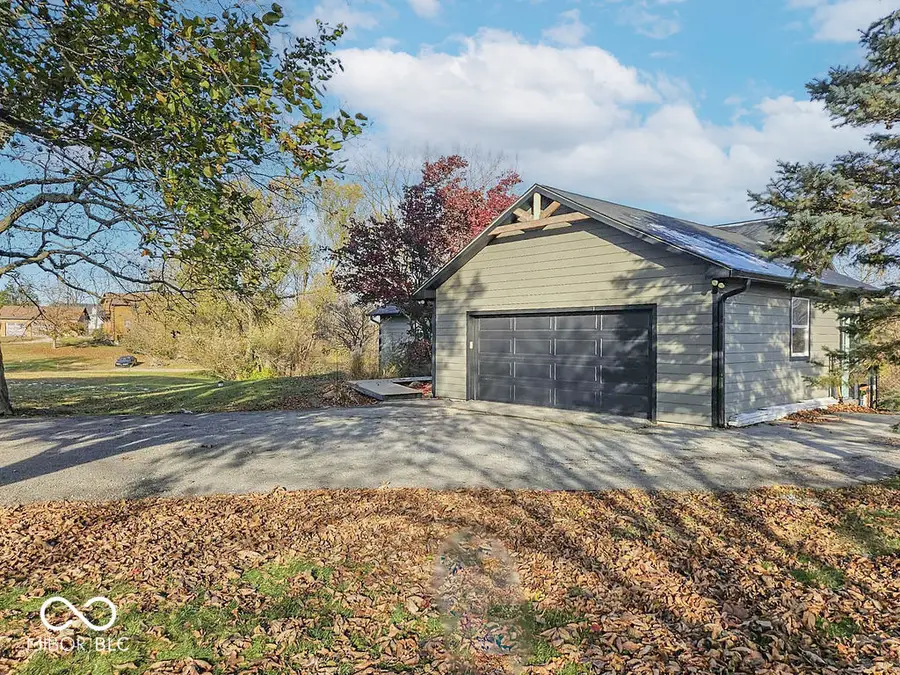 2812 E County Road 100 N, Danville, IN 46122 - Image #3