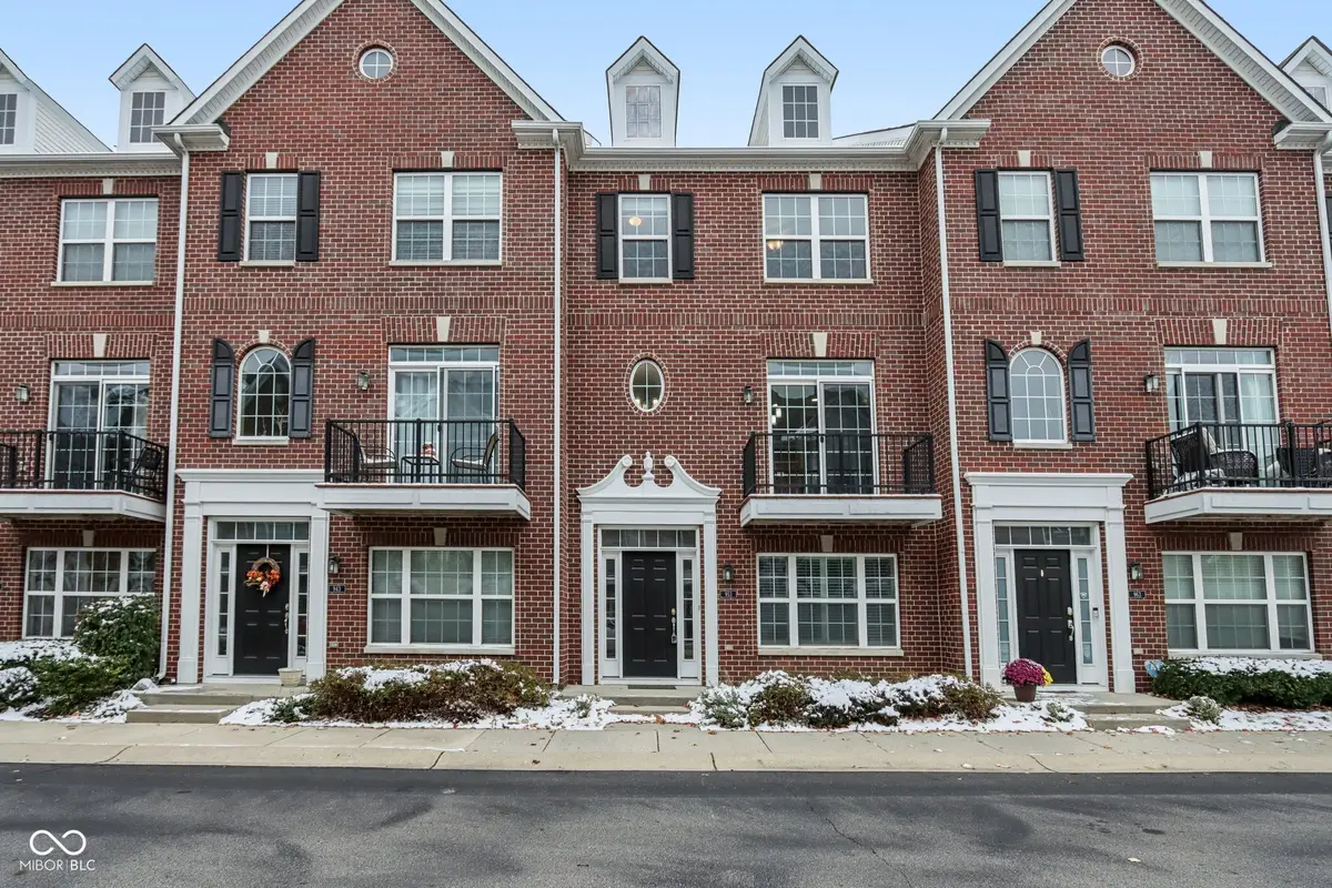 953 2nd Avenue Nw, Carmel, IN 46032 - Image #1