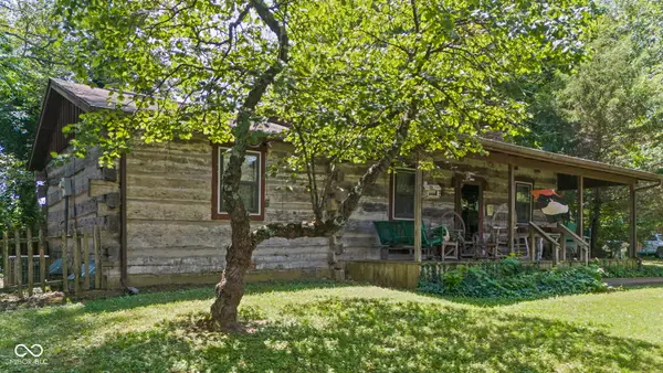 1538 E Ash Hollow Lane, Scottsburg, IN 47170